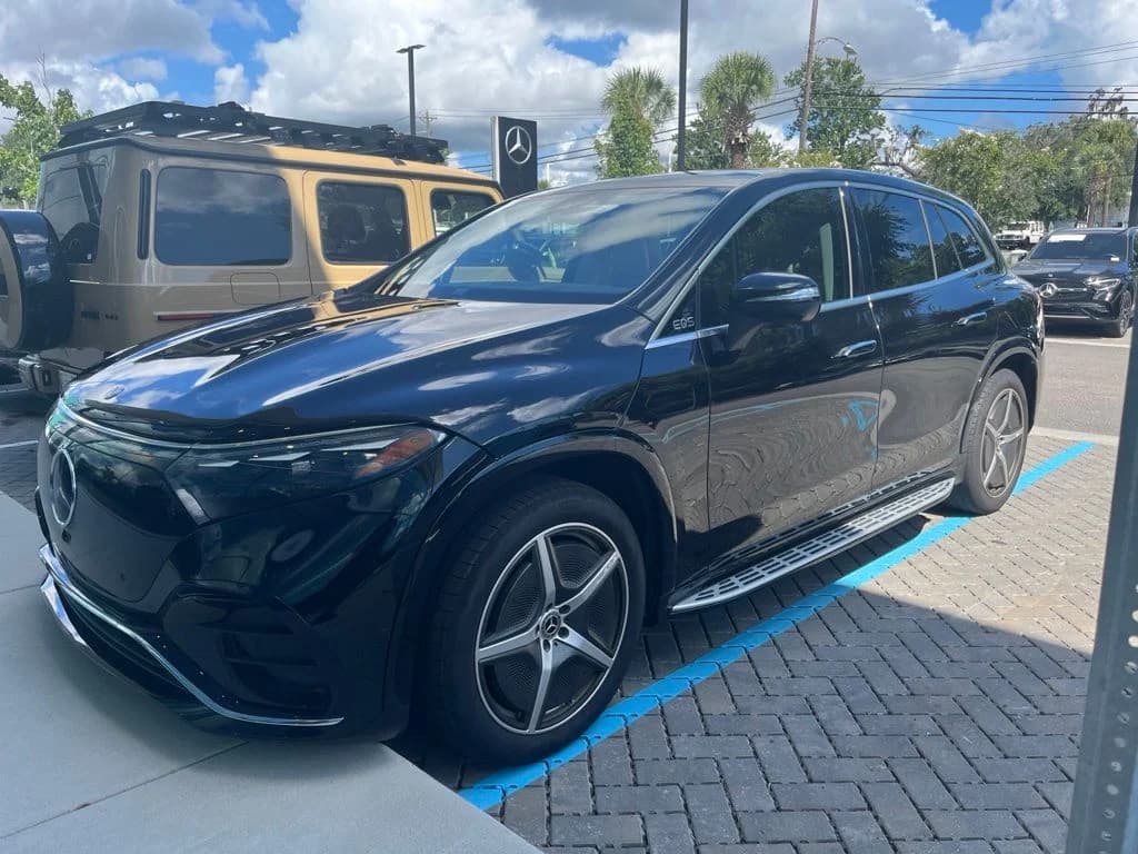2023 Mercedes-Benz EQS Base — photo 1 of 14
