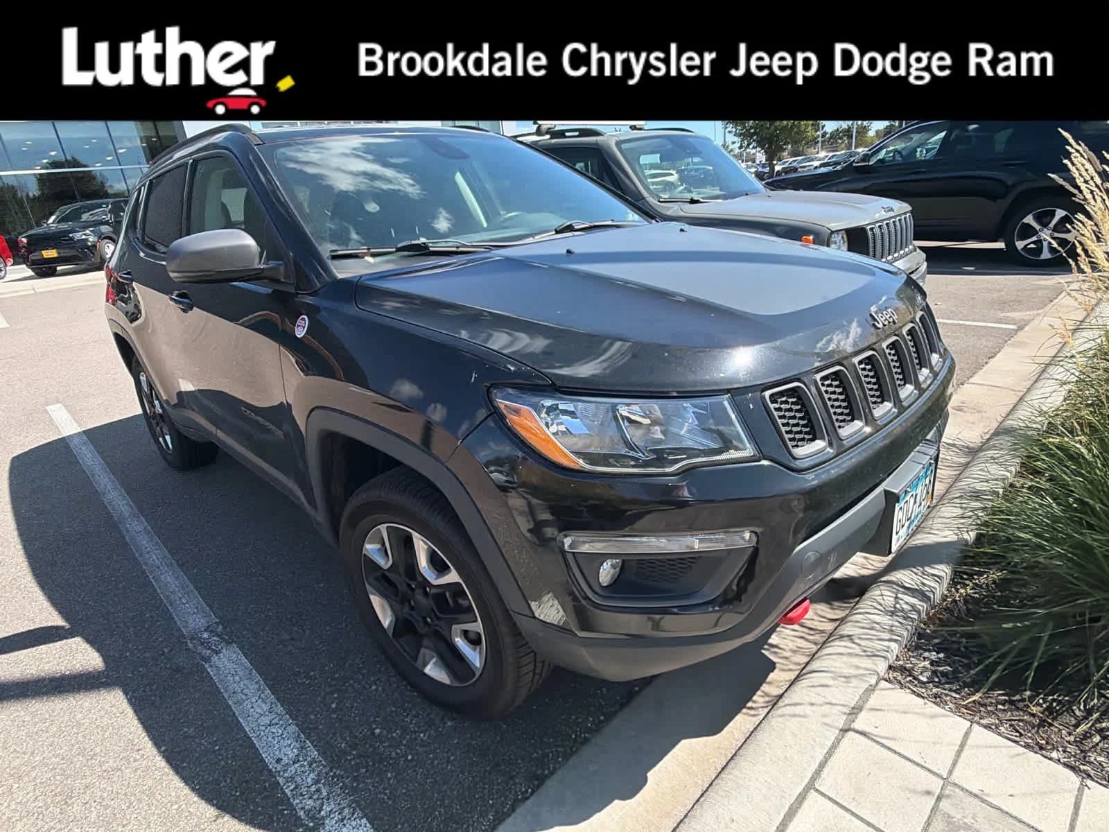 2018 Jeep Compass Trailhawk — photo 1 of 11