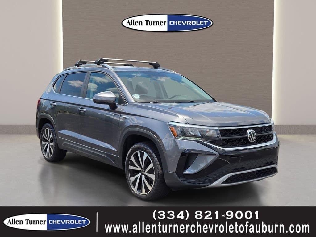 2022 Volkswagen Taos 1.5T SE — photo 1 of 31