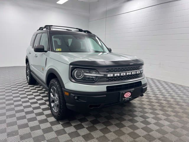2022 Ford Bronco Sport Badlands — photo 1 of 27