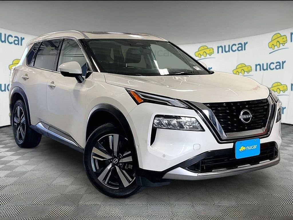 2023 Nissan Rogue Platinum — photo 1 of 36