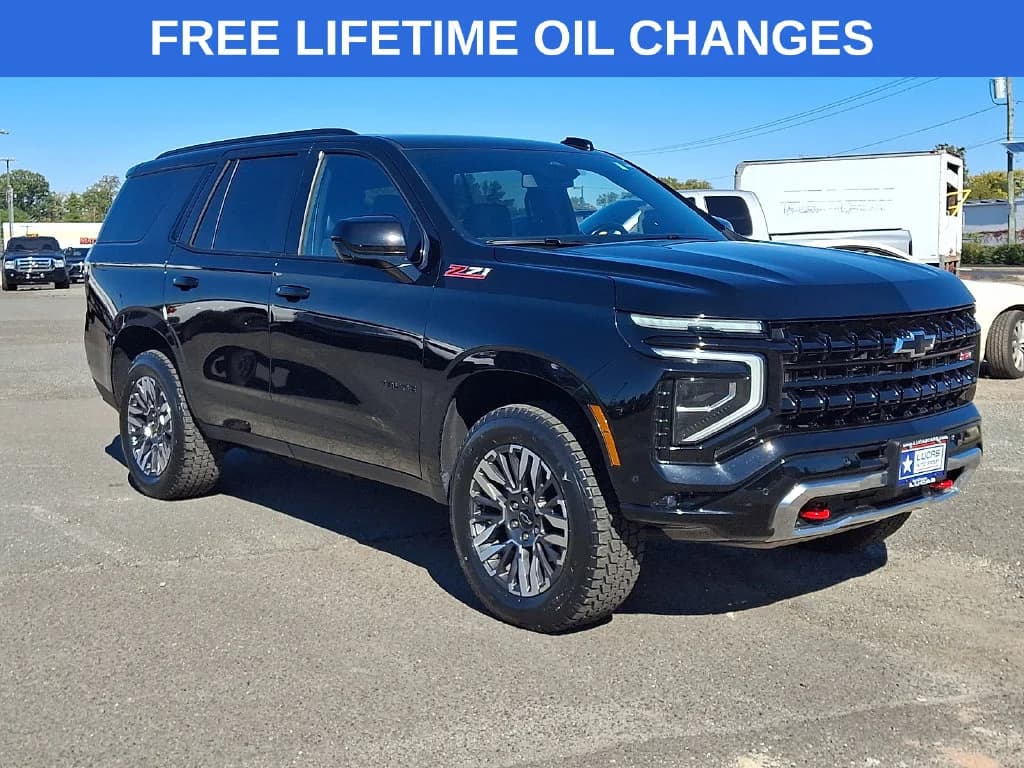 2025 Chevrolet Tahoe Z71 — photo 1 of 32