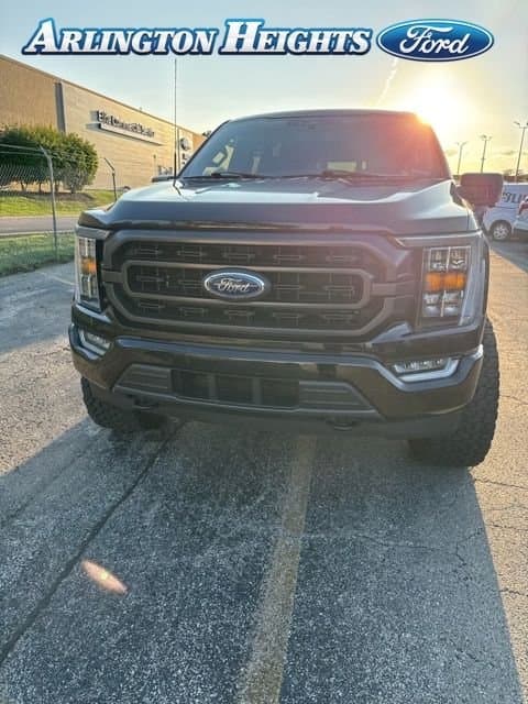 2022 Ford F-150 XLT — photo 1 of 12
