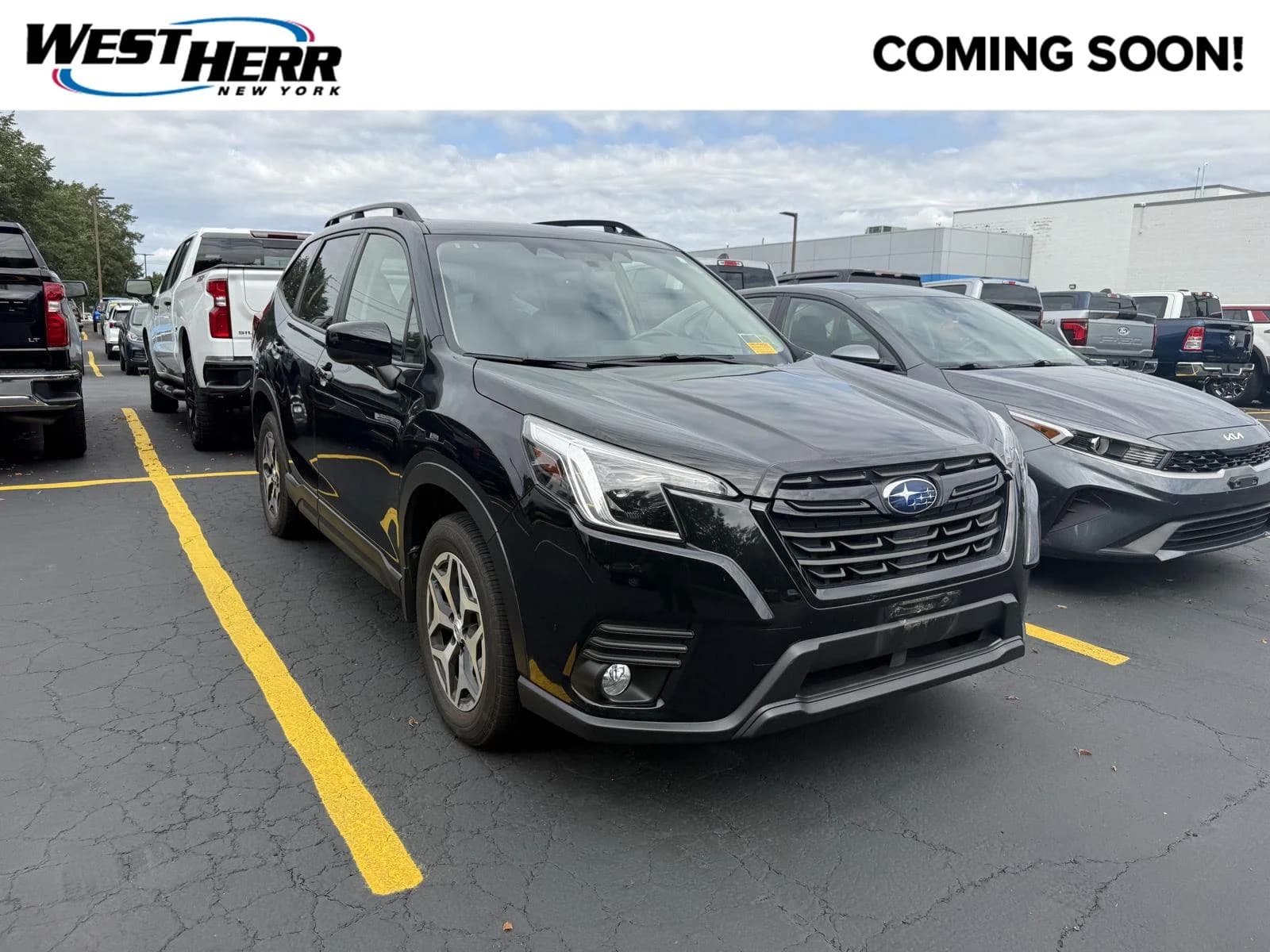 2023 Subaru Forester Premium — photo 1 of 22