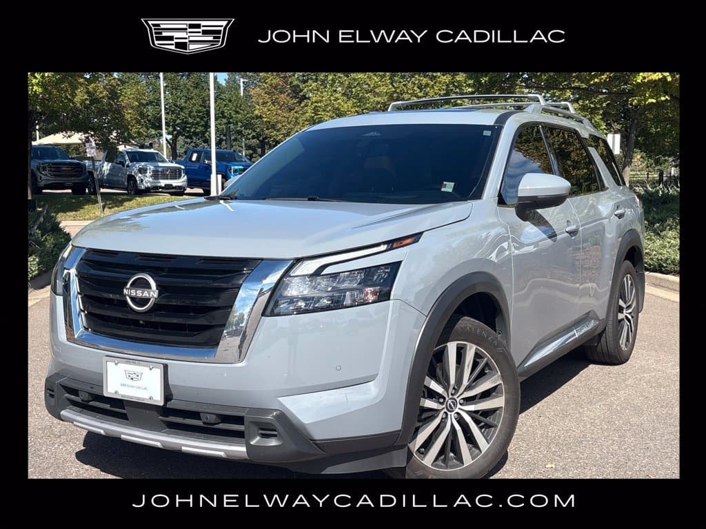 2025 Nissan Pathfinder Platinum — photo 1 of 27