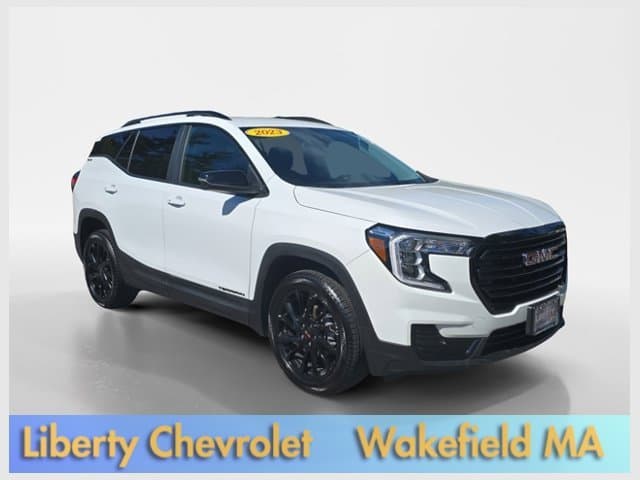 2023 GMC Terrain SLE — photo 1 of 20