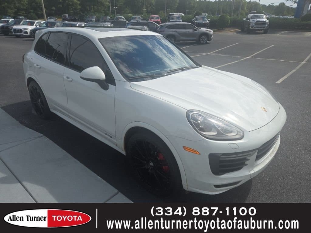 2016 Porsche Cayenne GTS — photo 1 of 2
