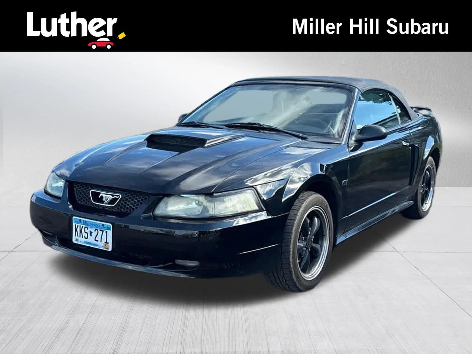 2001 Ford Mustang GT Deluxe — photo 1 of 21
