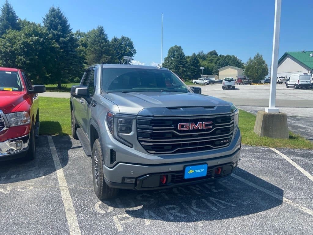 2024 GMC Sierra 1500 AT4 — photo 1 of 17