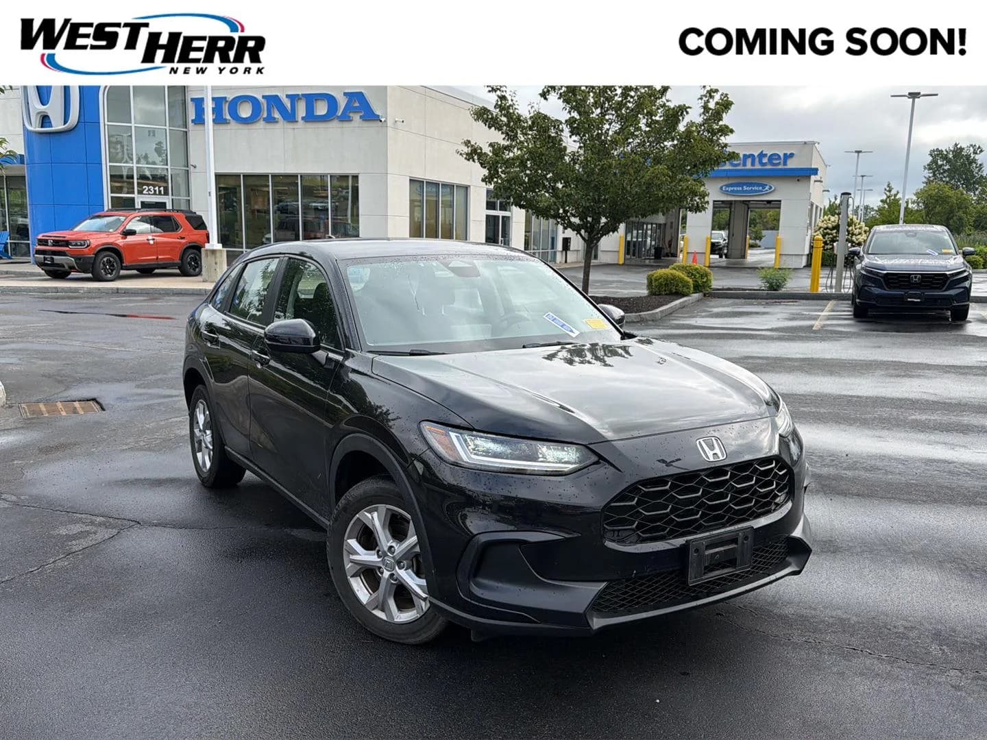 2024 Honda HR-V LX — photo 1 of 21