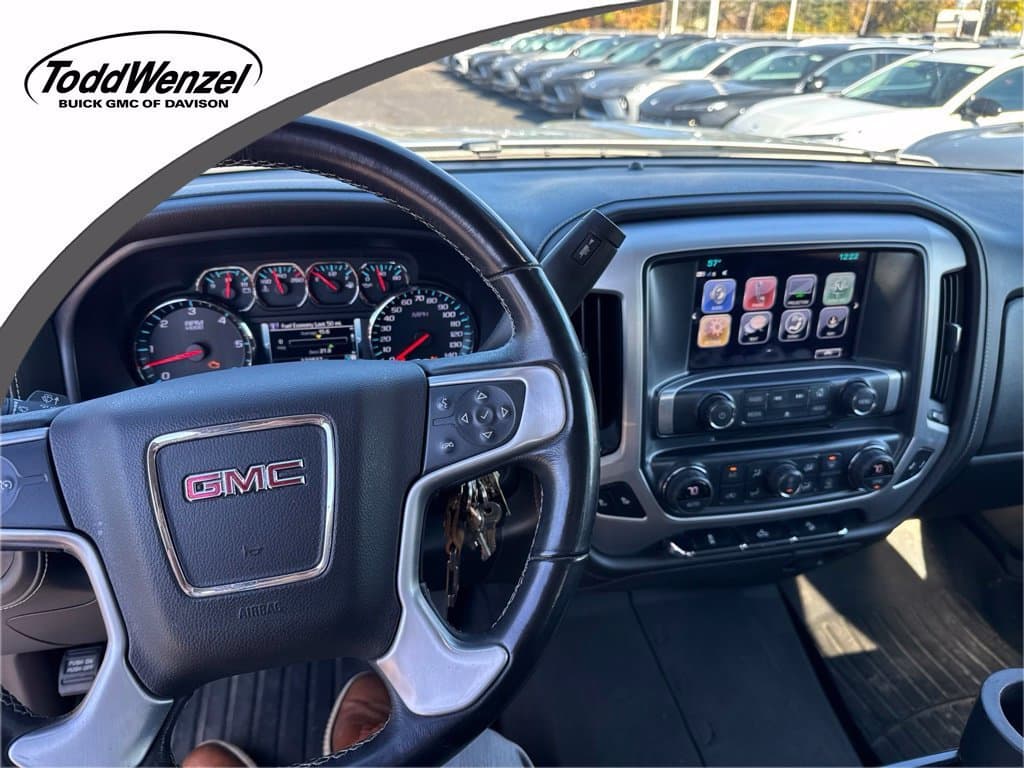 2018 GMC Sierra 1500 SLE — photo 1 of 5