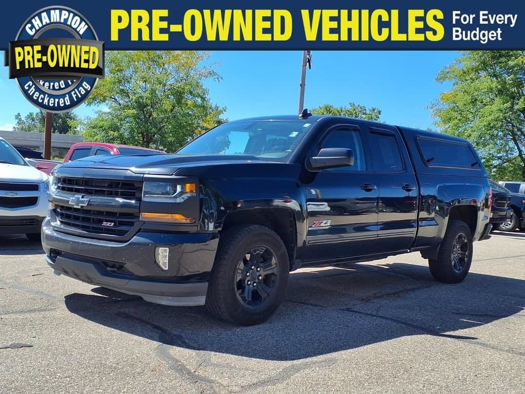 2017 Chevrolet Silverado 1500 LT — photo 1 of 21