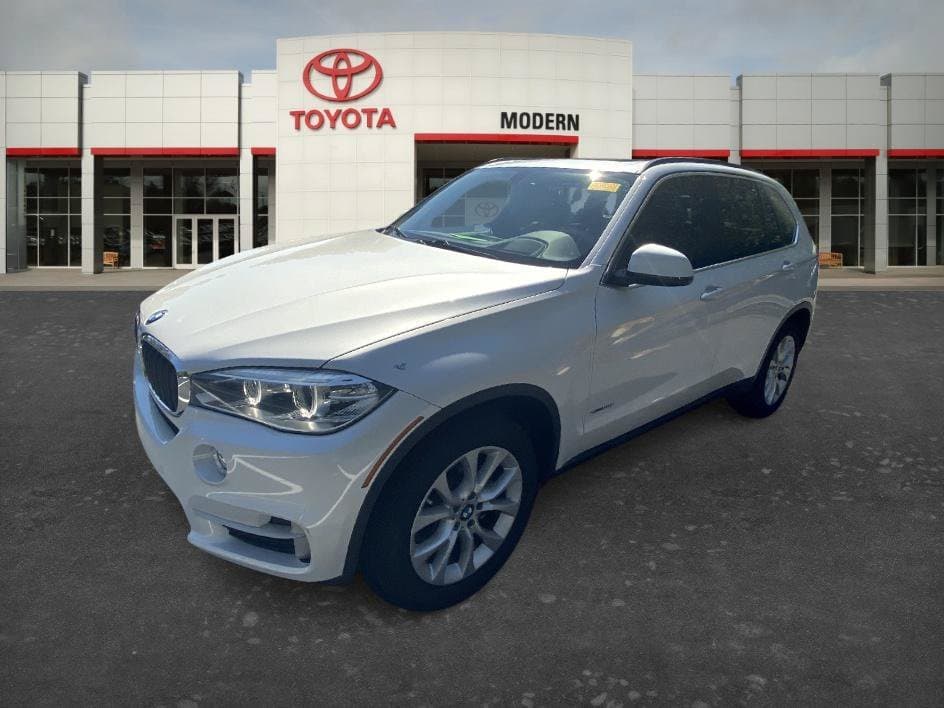2016 BMW X5 xDrive35i — photo 1 of 27