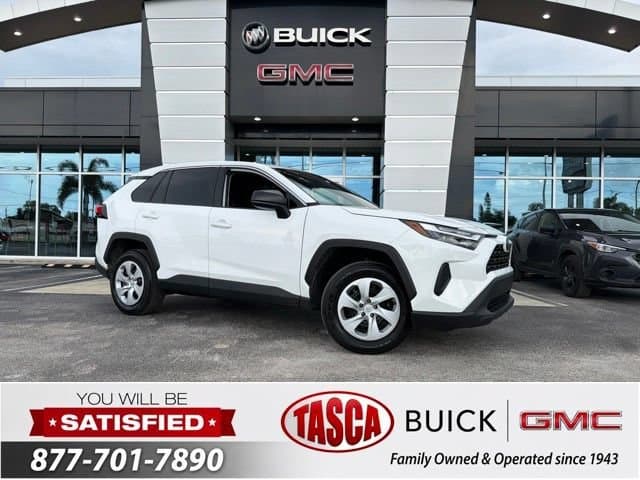 2023 Toyota RAV4 LE — photo 1 of 31