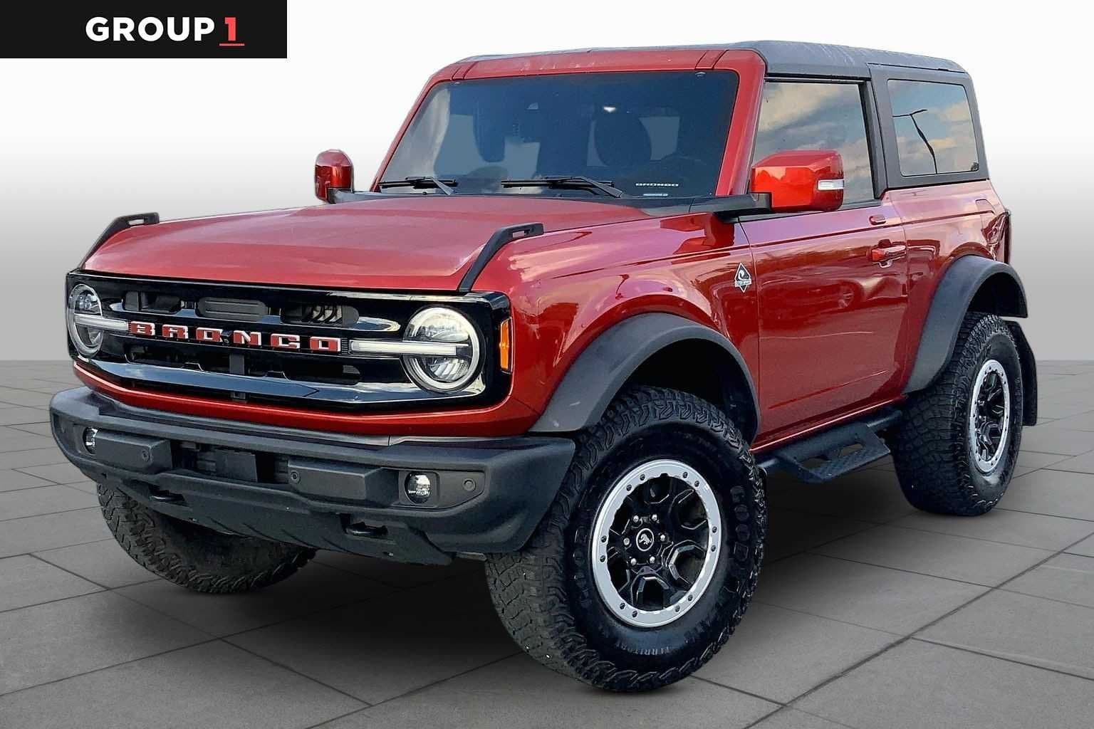 2023 Ford Bronco Outer Banks — photo 1 of 29