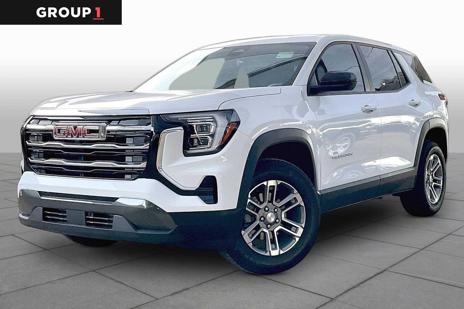 2026 GMC Terrain FWD Elevation — photo 1 of 33