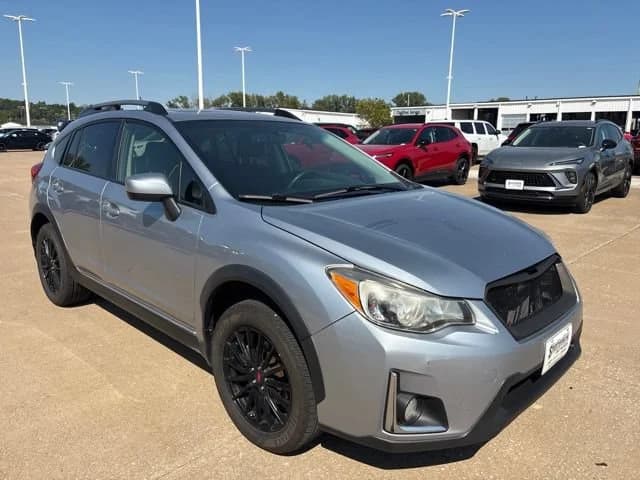 2017 Subaru Crosstrek Premium — photo 1 of 50