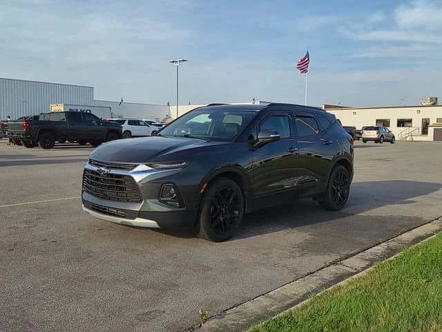 2020 Chevrolet Blazer LT — photo 1 of 10