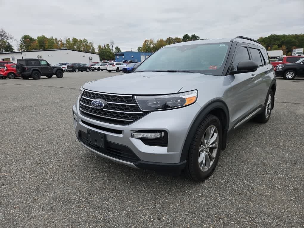 2022 Ford Explorer XLT — photo 1 of 9
