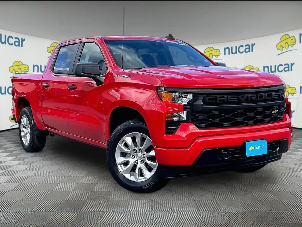 2023 Chevrolet Silverado 1500 Custom — photo 1 of 36