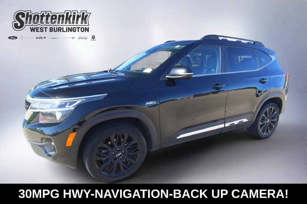 2022 Kia Seltos Nightfall — photo 1 of 40
