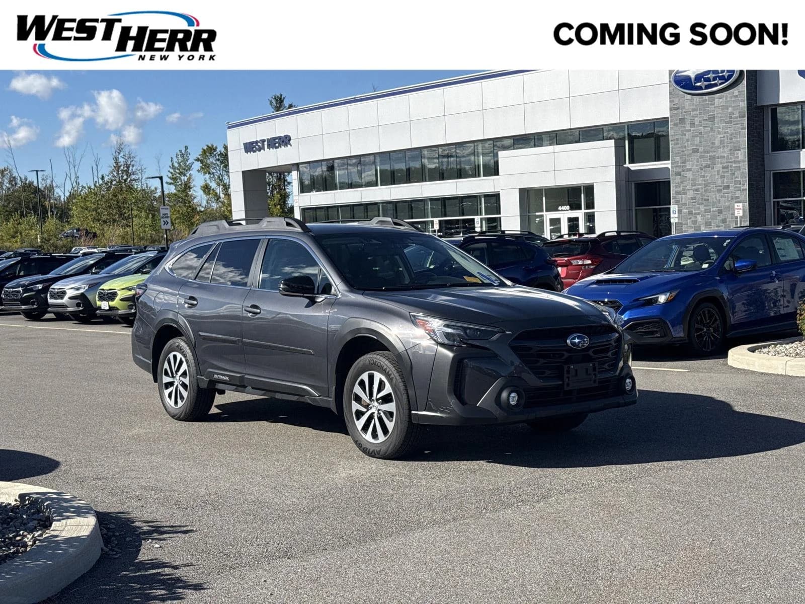 2024 Subaru Outback Premium — photo 1 of 23