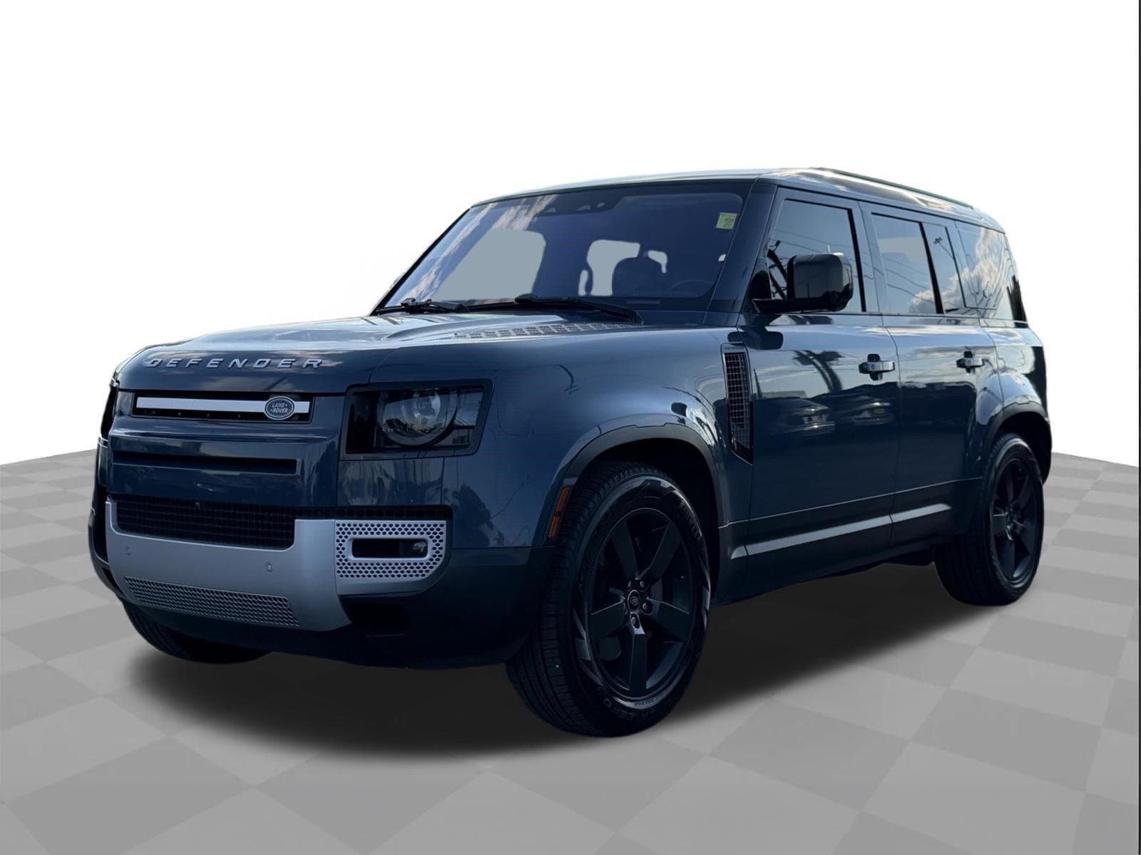 2022 Land Rover Defender SE — photo 1 of 30