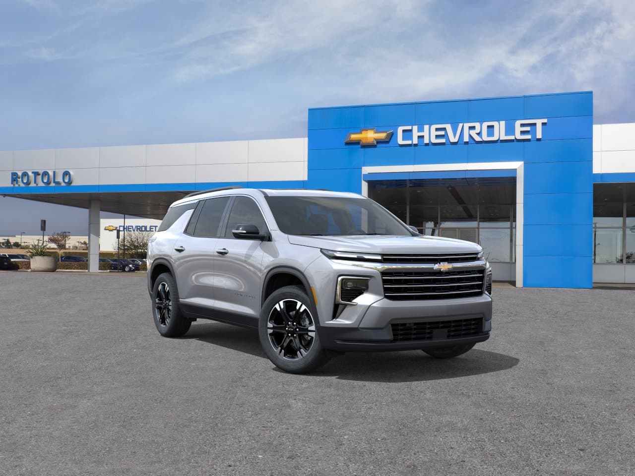 2027 Chevrolet Traverse LT — photo 1 of 24