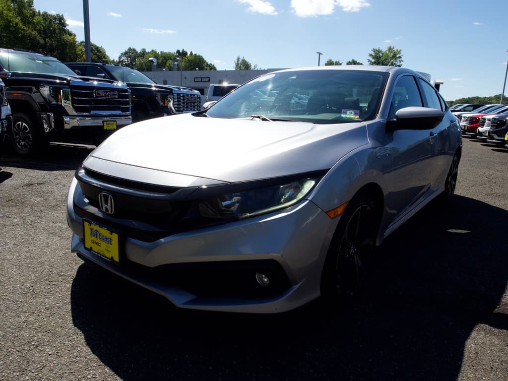 2019 Honda Civic Sedan Sport — photo 1 of 30
